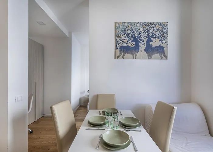 Zena Tower By Wonderful Italy * Janov